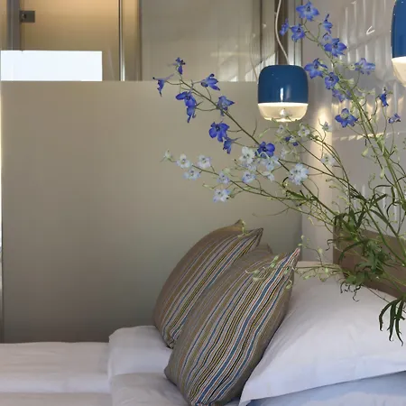 ミコニアン コラリ ルレ エ シャトー ホテル Mykonos Town