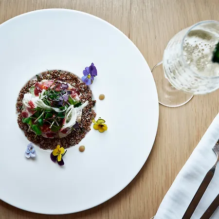 Myconian Korali Relais & Chateaux 5*